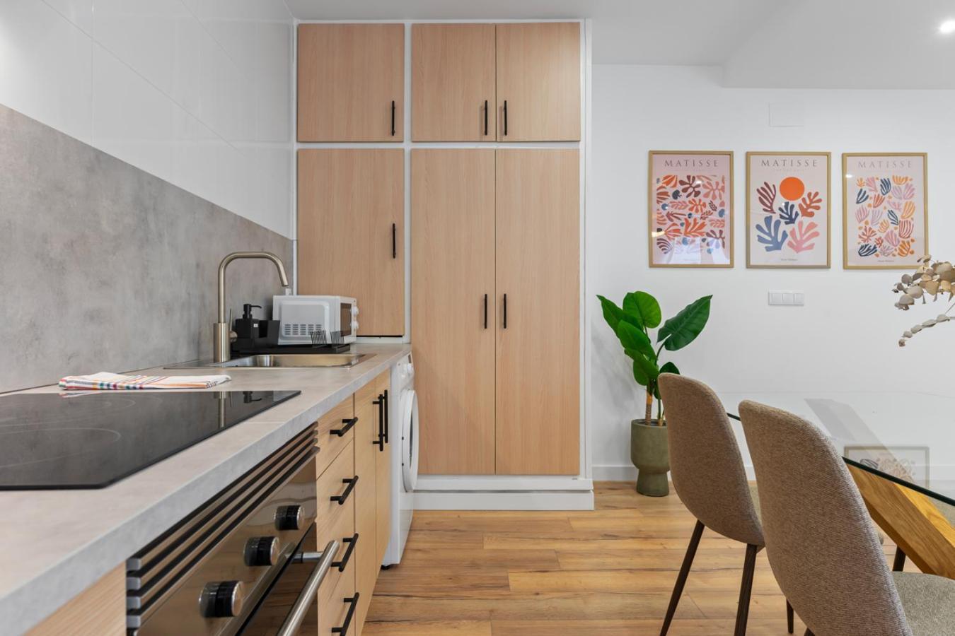Matisse, Totalmente Reformado Y Modernista Gijón Exterior foto